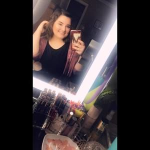 Meet your Posher, Mackenzie